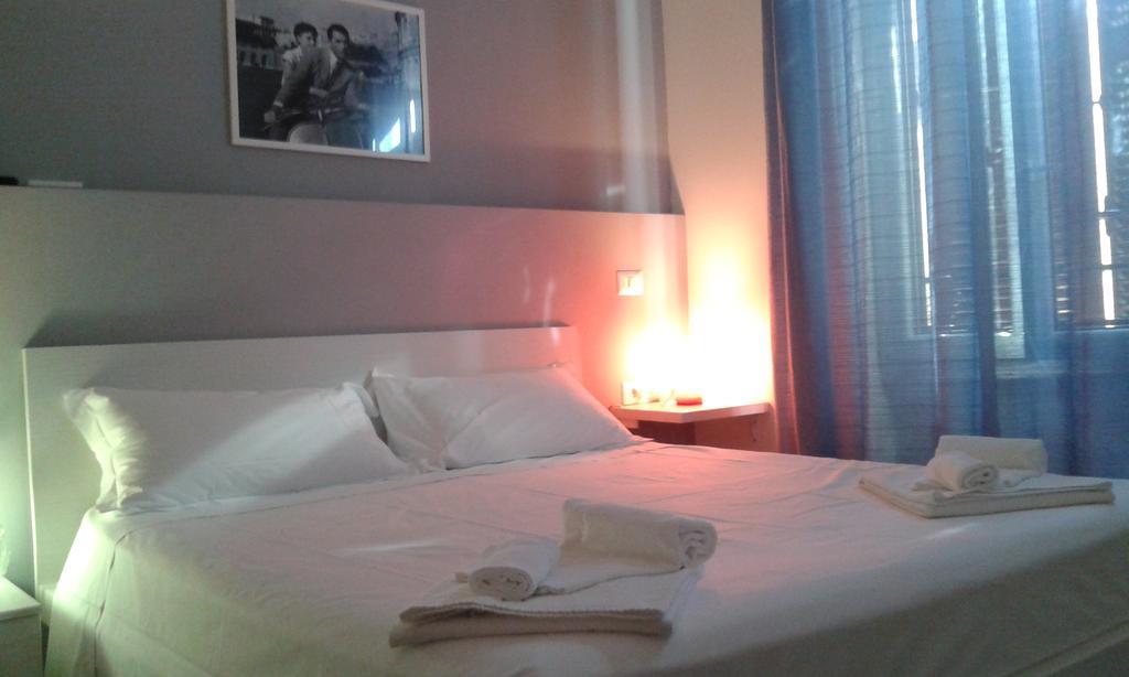 Holidays In Rome - Guesthouse Roma Exterior foto